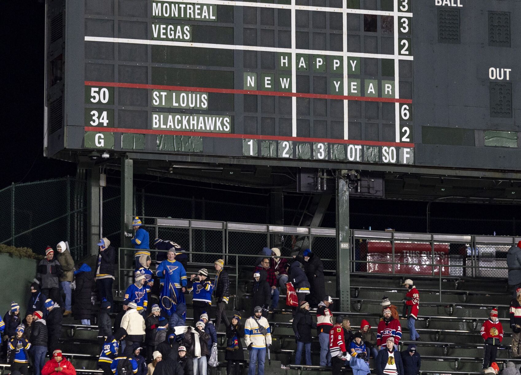 The Blues and Blackhawks take Wrigley Field for the Winter Classic